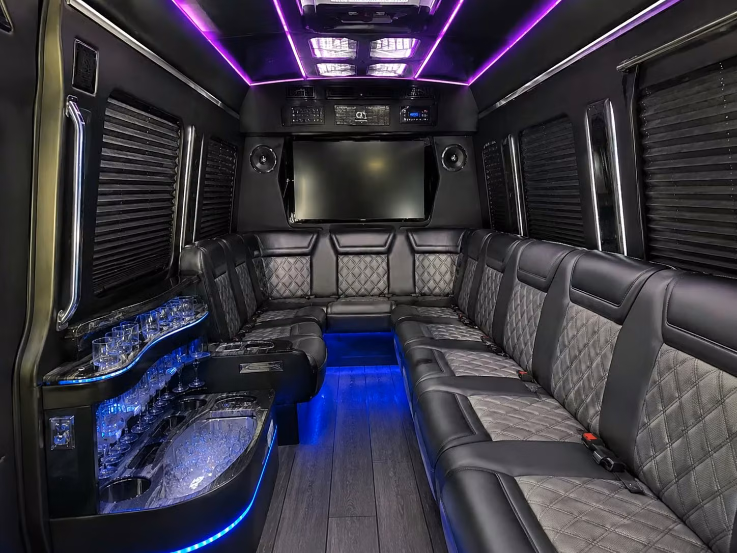 detroit tigers game day transportation from warren to comerica park