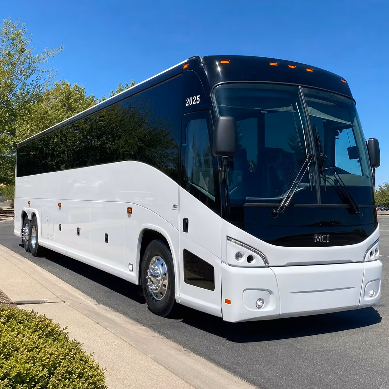 not in warren you can still find long distance transportation nearby