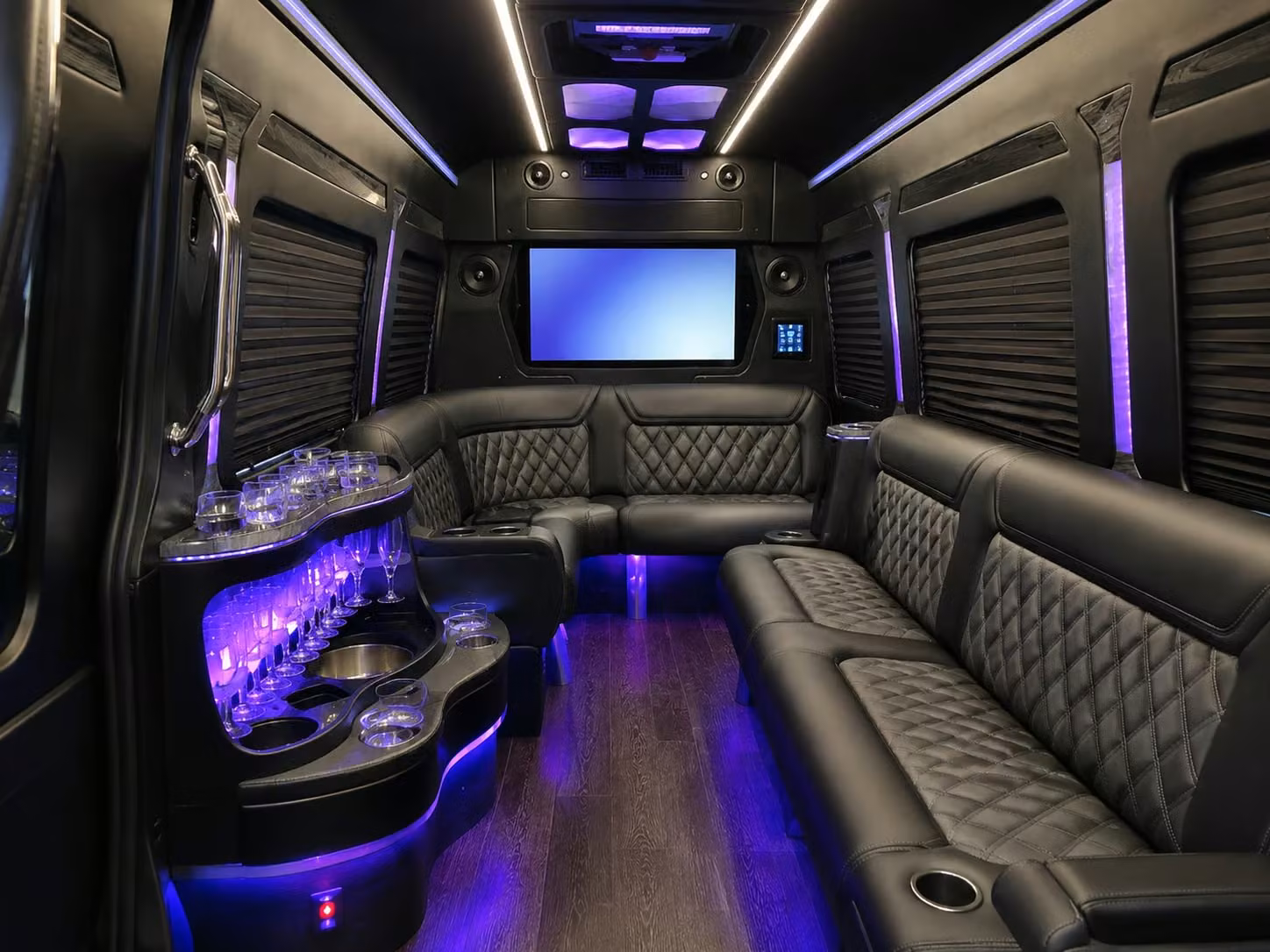 school field trip and group transportation in warren michigan