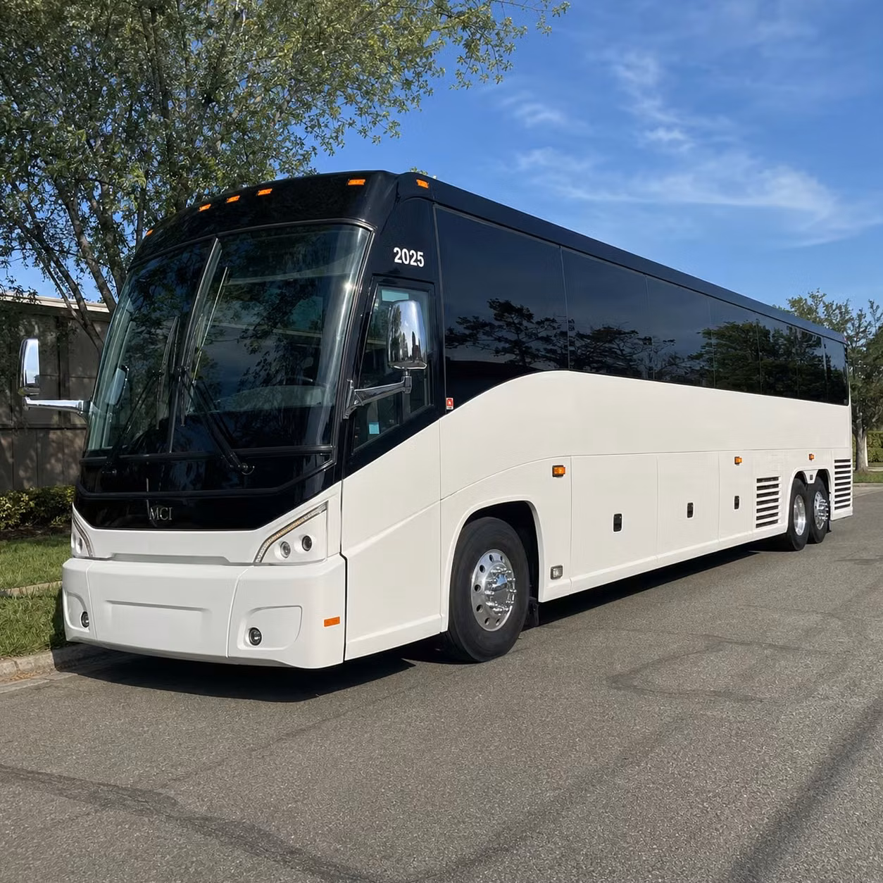shuttle buses for warren government conferences training events civic functions