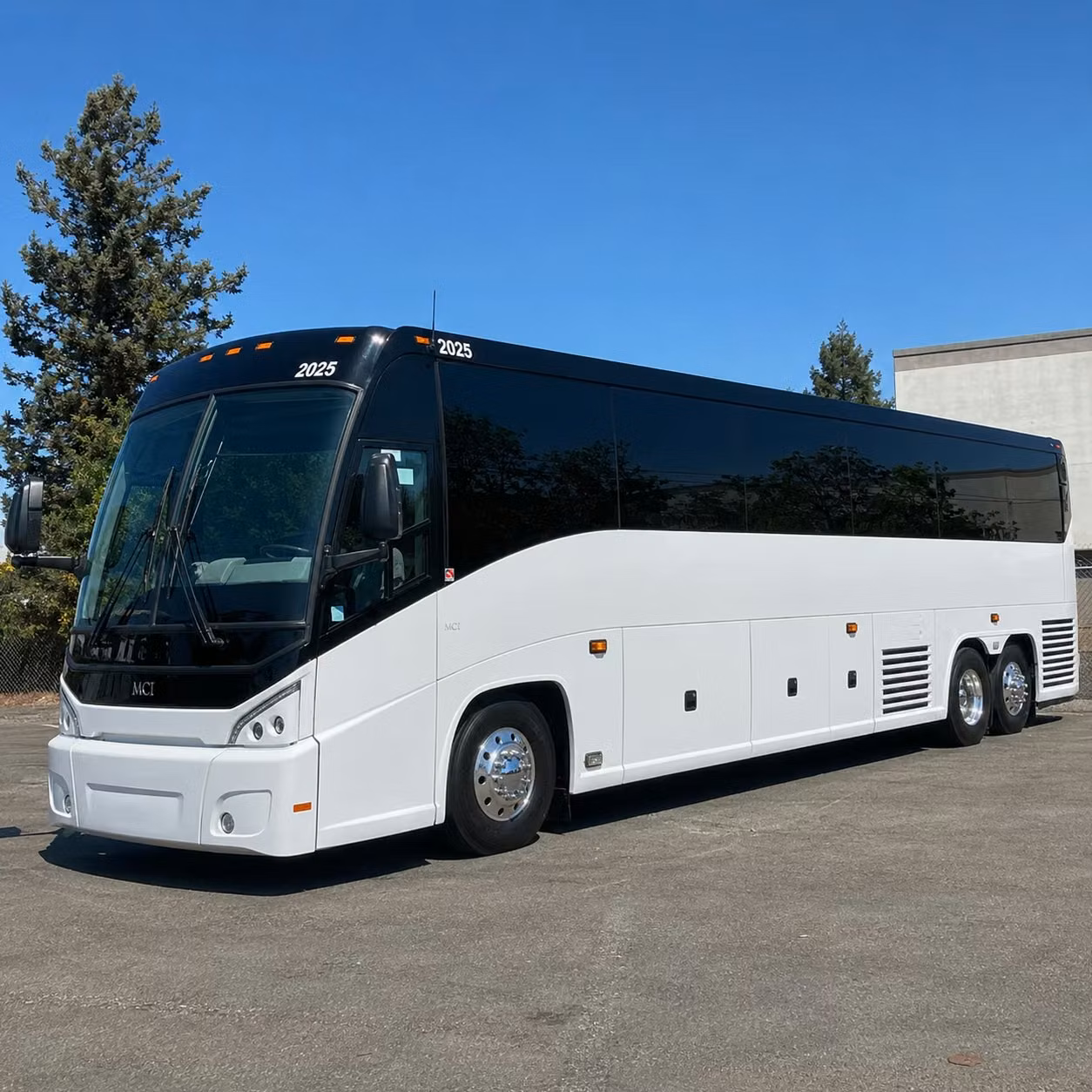 warren church shuttle services for sunday worship and weekly ministries