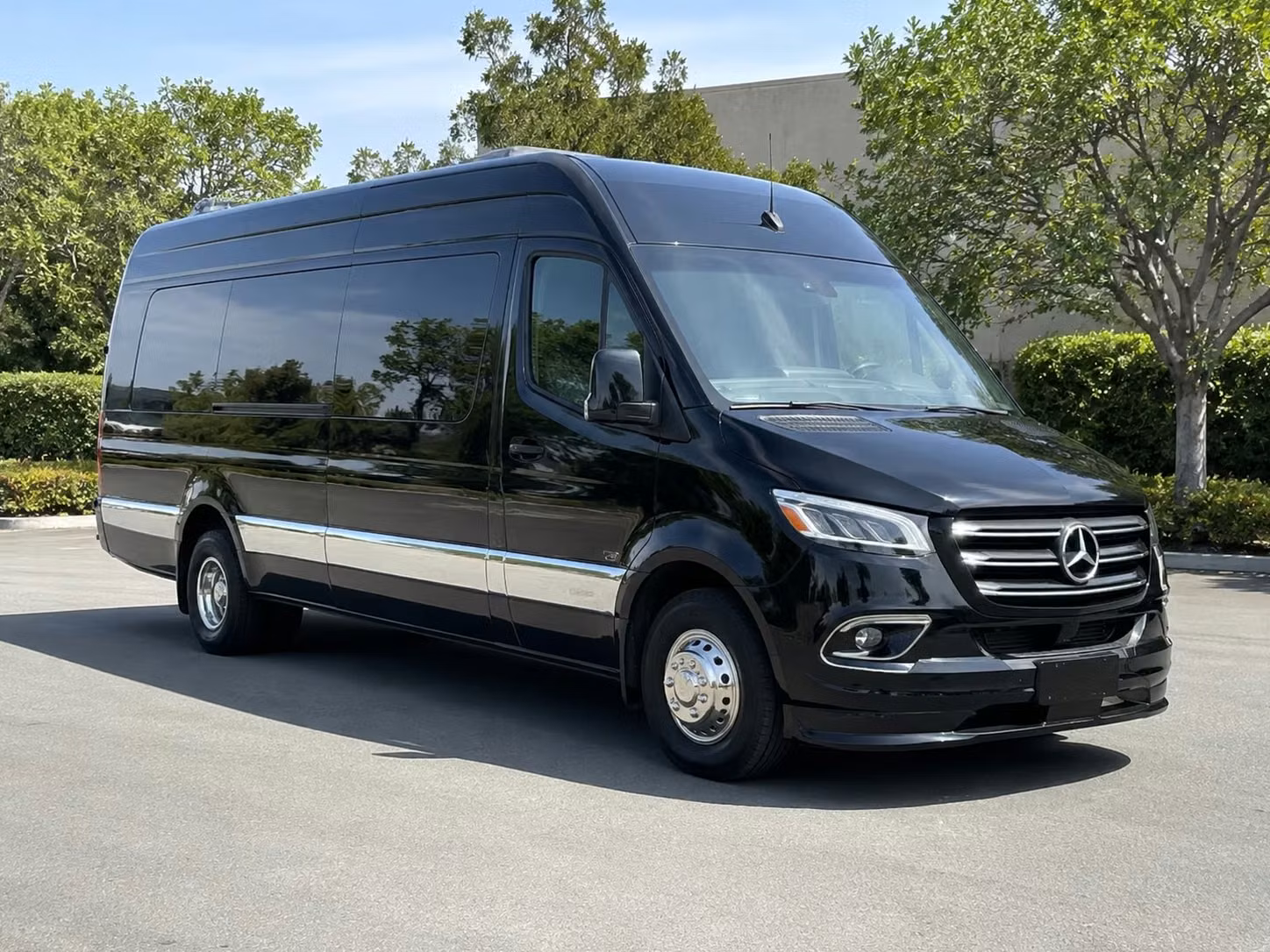 warren employee transportation