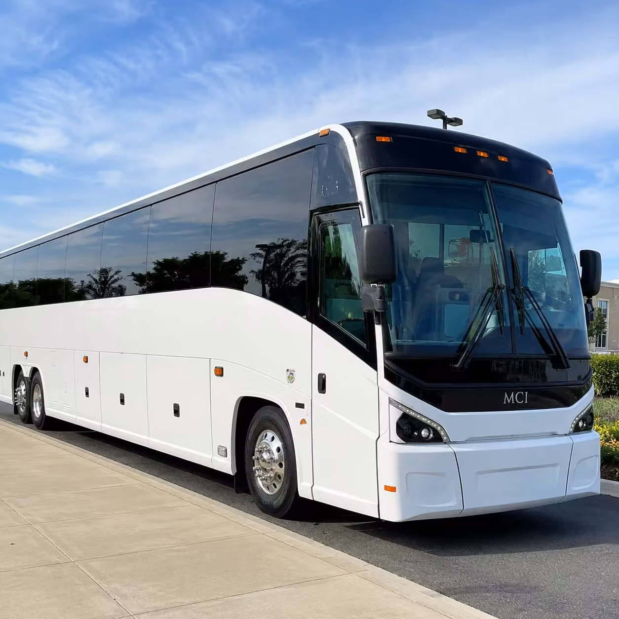warren event groups and reunions travel farther together on a charter bus